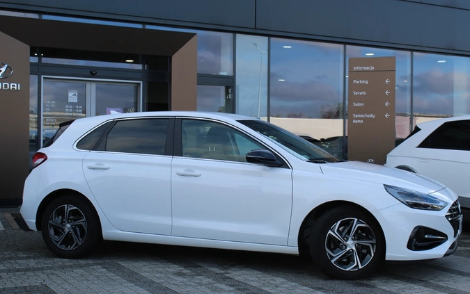 Hyundai I30 cena 88400 przebieg: 26746, rok produkcji 2022 z Mrocza małe 137